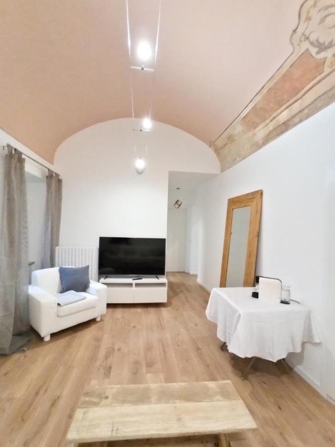 Apartament Arco Antico Alba  Zewnętrze zdjęcie